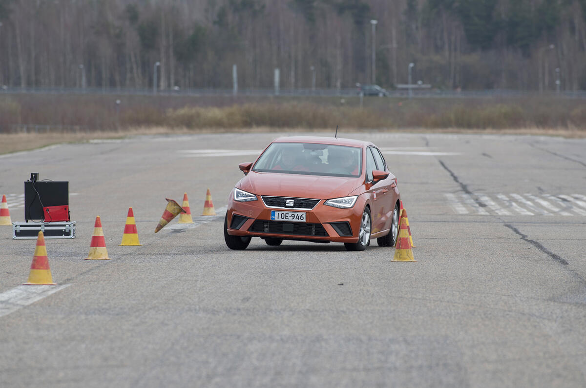 Seat and VW seatbelt issue could leave rear passenger unbuckled