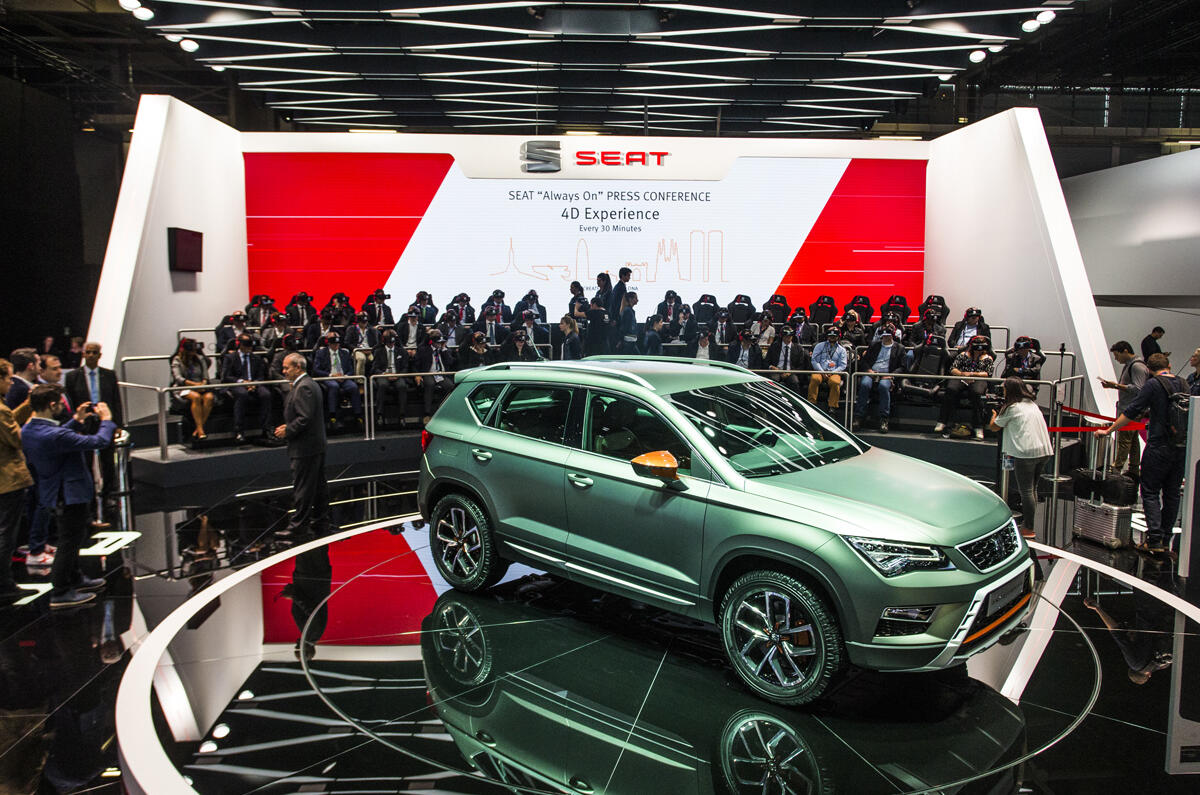 The SEAT stand at the 2016 Paris Motor Show The SEAT stand at the 2016 Paris Motor Show