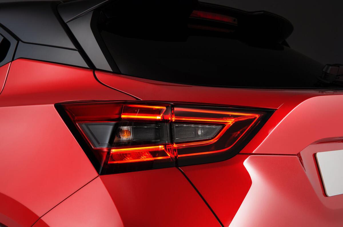 2020 Nissan Juke reveal - brakelight detail