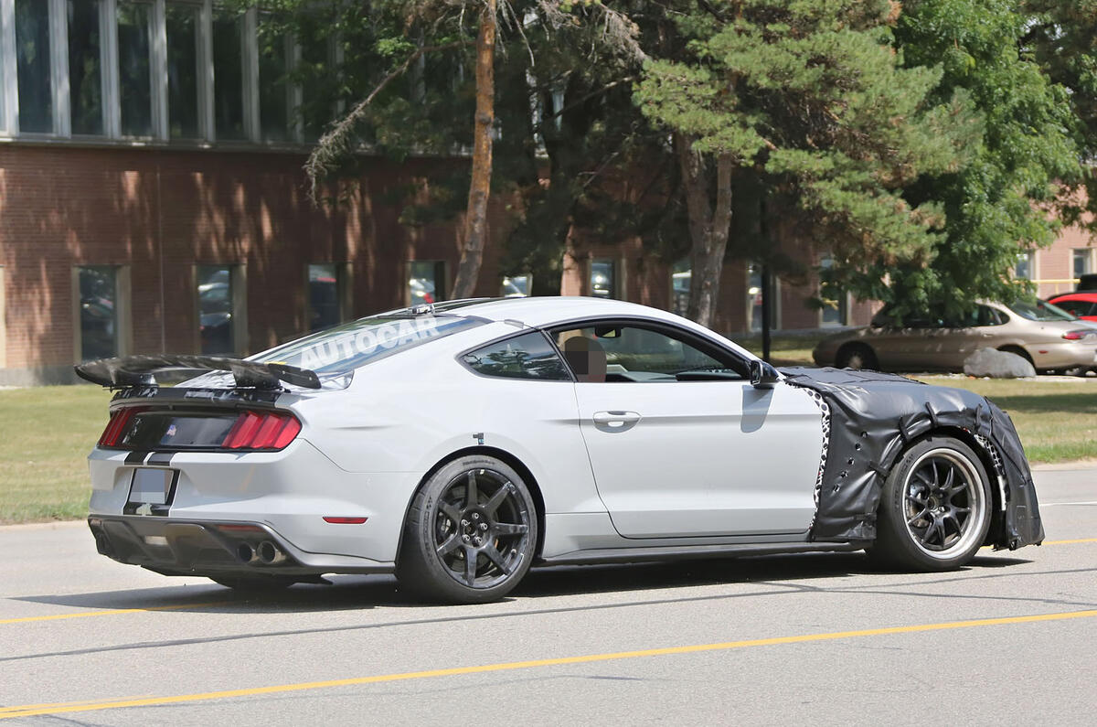 Ford Shelby GT500 Mustang mue