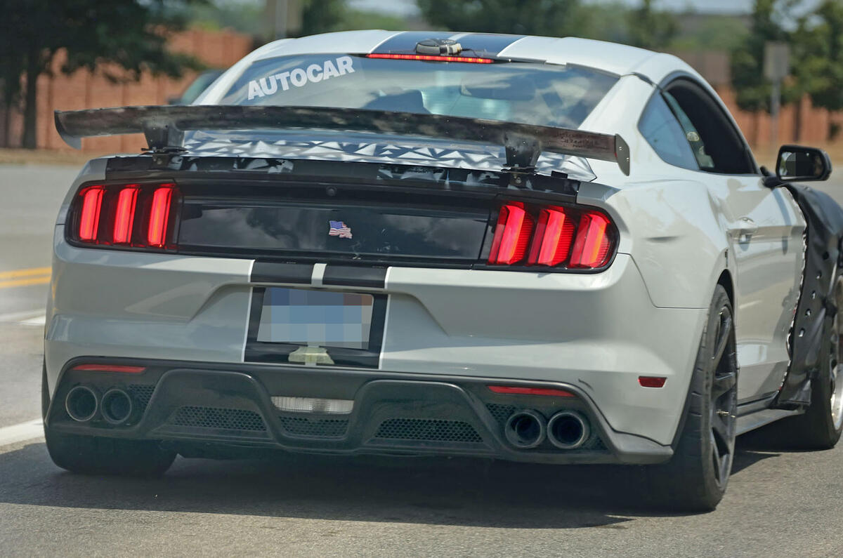 Ford Shelby GT500 Mustang mue