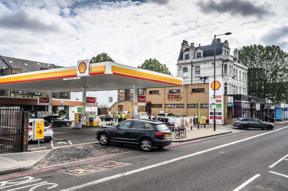 Shell filling station Shell filling station