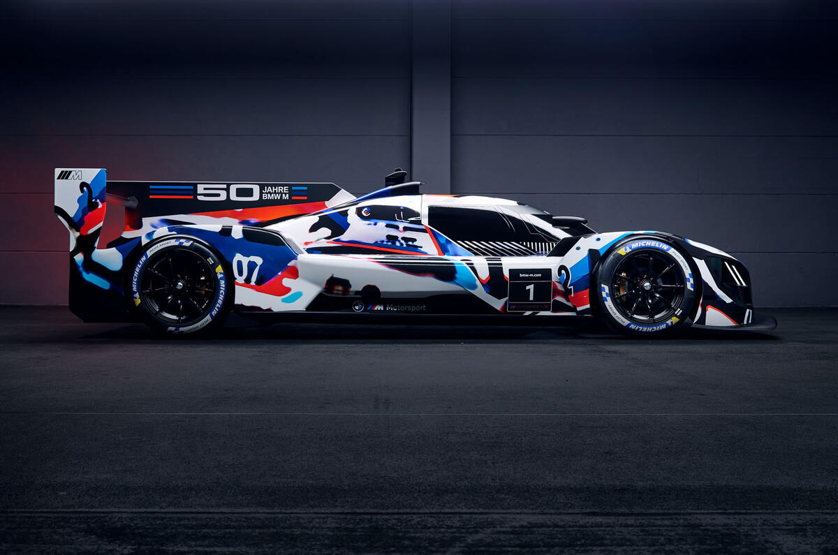 Side Right BMW M Hybrid V8 LMDh racer  Side Right BMW M Hybrid V8 LMDh racer