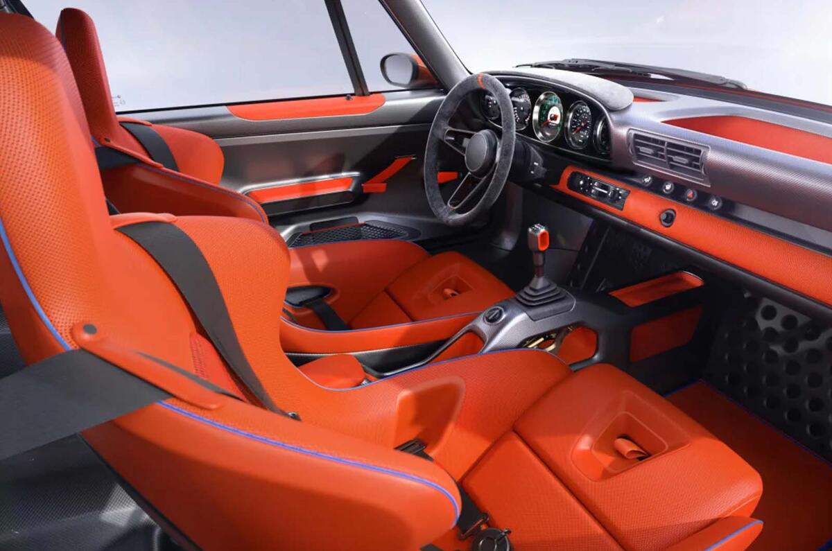 Singer DLS racer inteiror Singer DLS racer inteiror