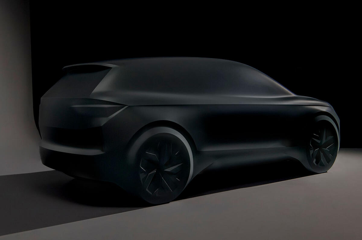 Skoda Elroq rear three quarter dark Skoda Elroq rear three quarter dark