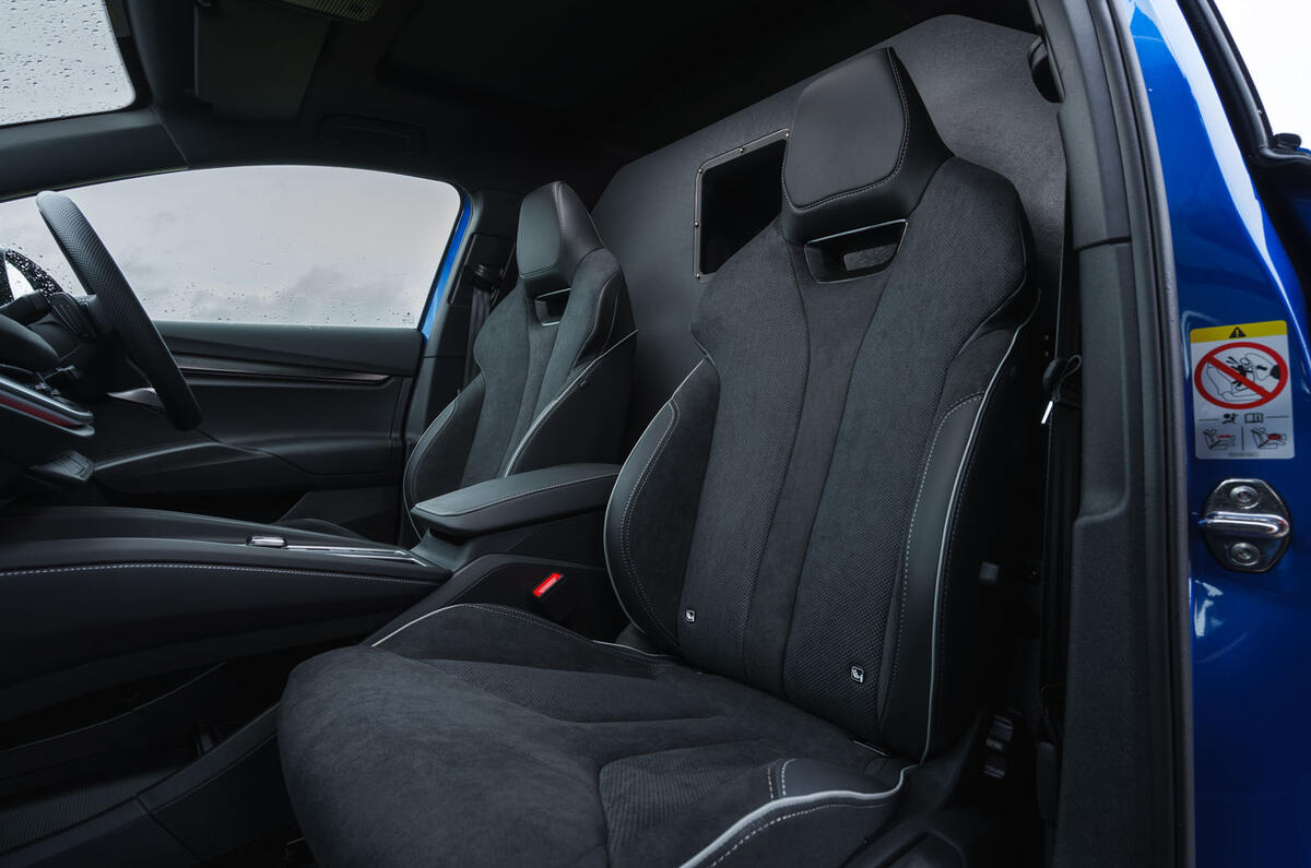 Skoda Enyaq Cargo front seats Skoda Enyaq Cargo front seats