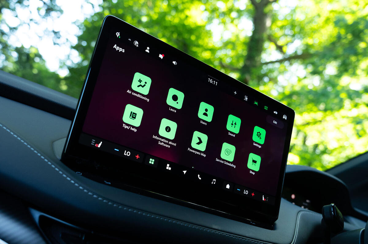 Skoda Enyaq touchscreen