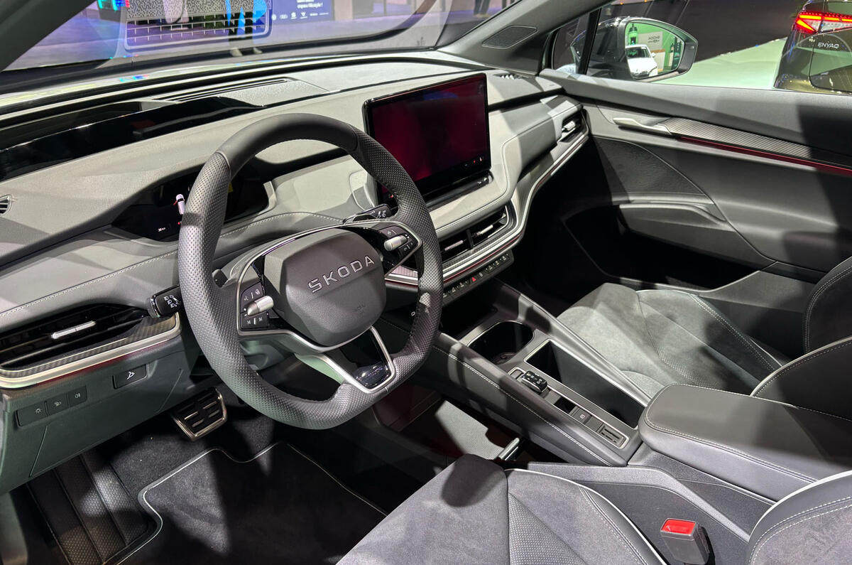 Skoda Enyaq facelift Brussels motor show dashboard