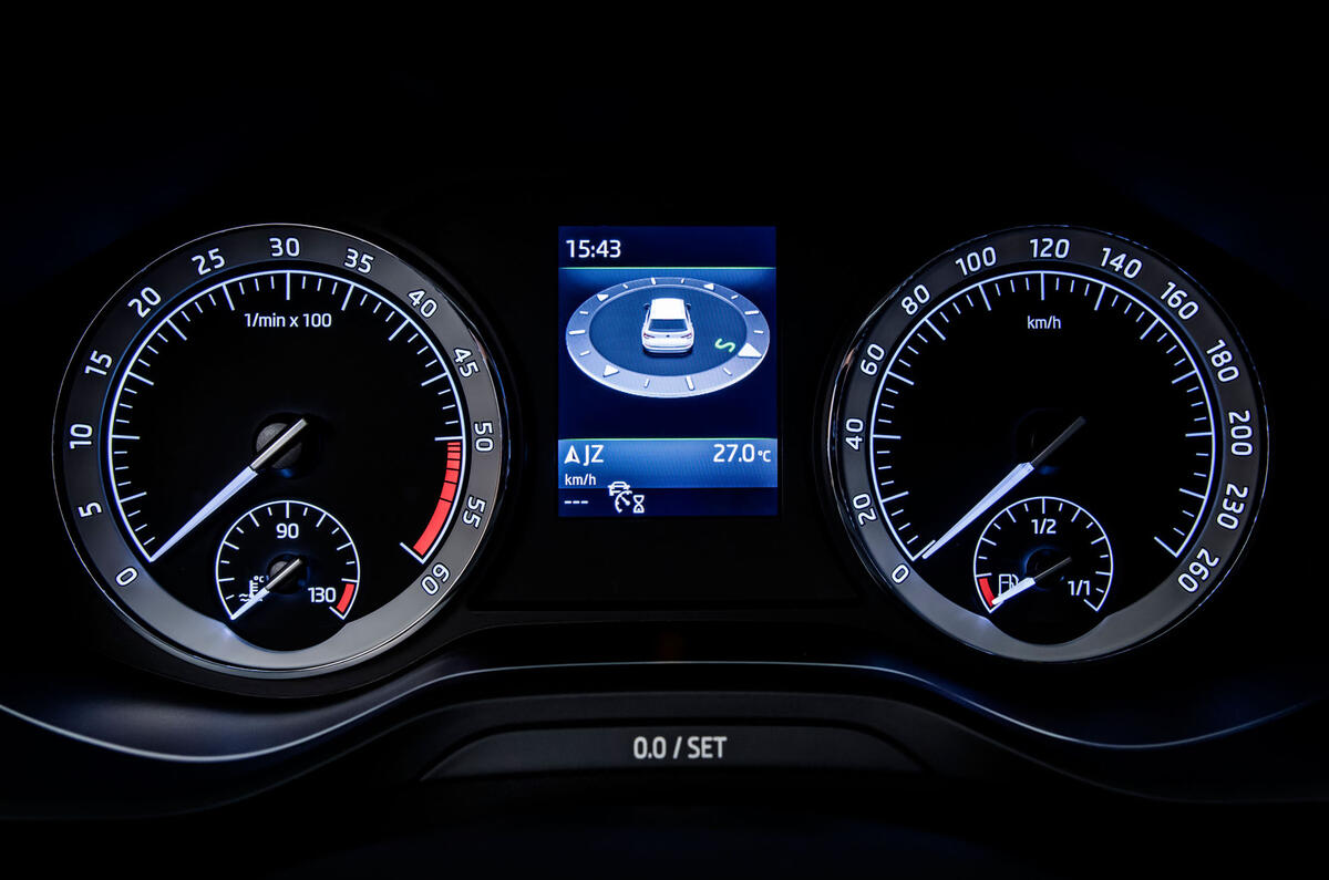 Skoda Kodiaq SUV dials