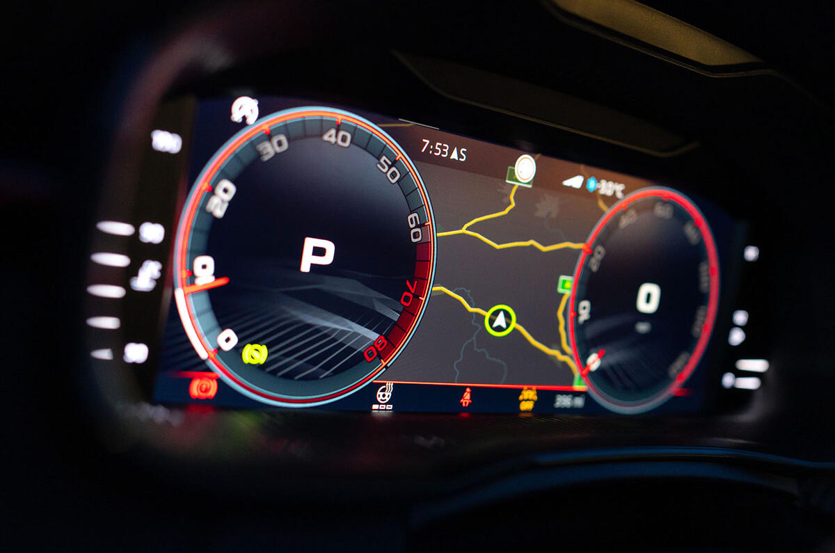 Skoda Scala digital display