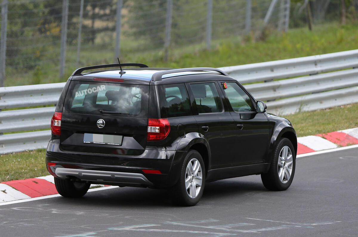 2016 Skoda SUV spy pictures