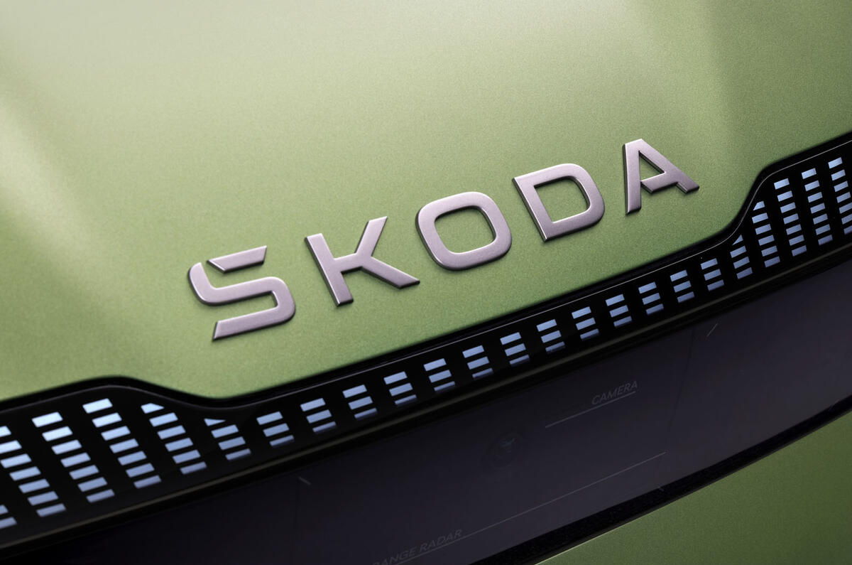 Skoda Vision 7S Skoda badge