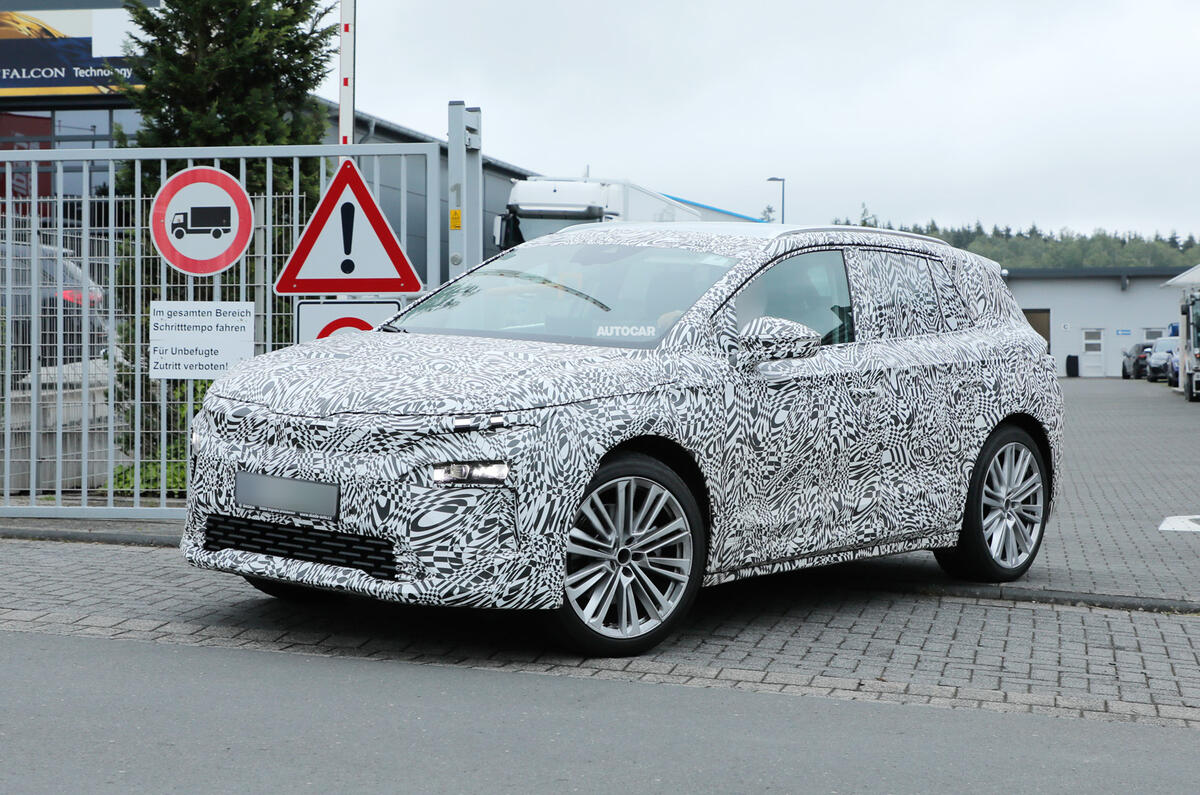 Skoda Elroq angle cornering Skoda Elroq angle cornering