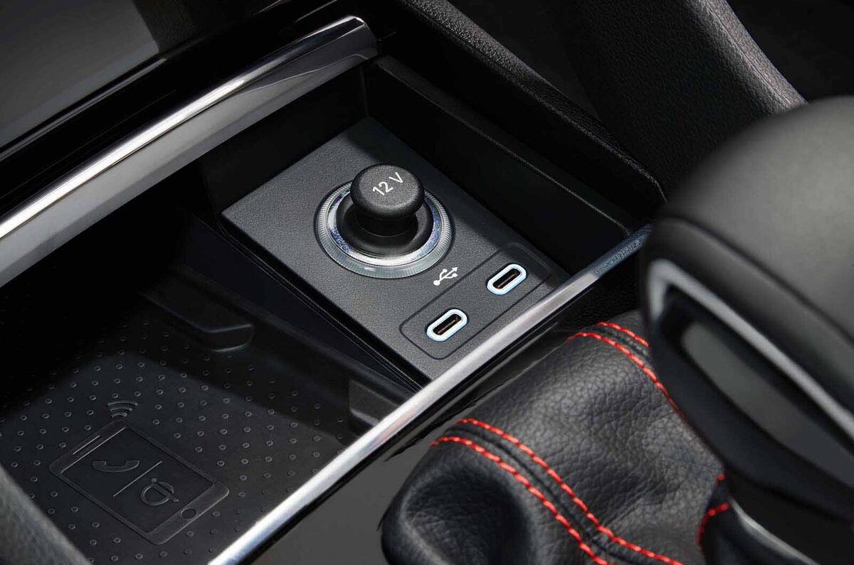 Skoda updates USB-C connections Skoda updates USB-C connections