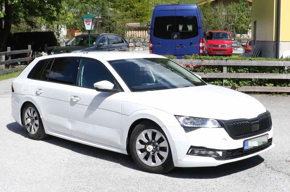 2019 Skoda Octavia estate spy shots