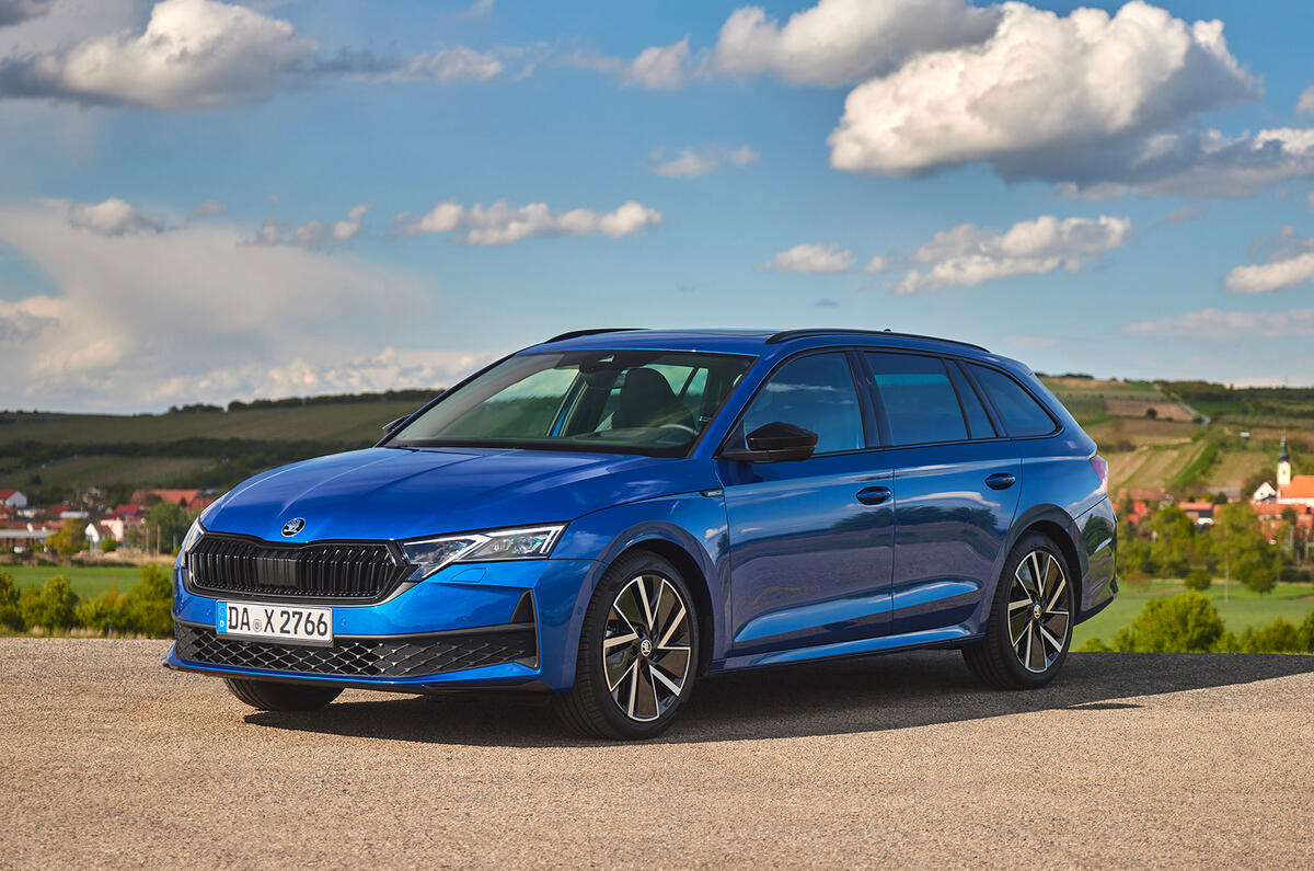 The new Skoda Octavia: a big hatch and estate with low running costs The new Skoda Octavia: a big hatch and estate with low running costs