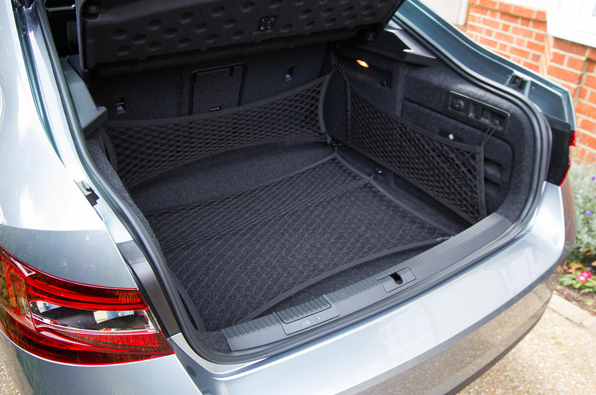 Skoda Superb boot Skoda Superb boot