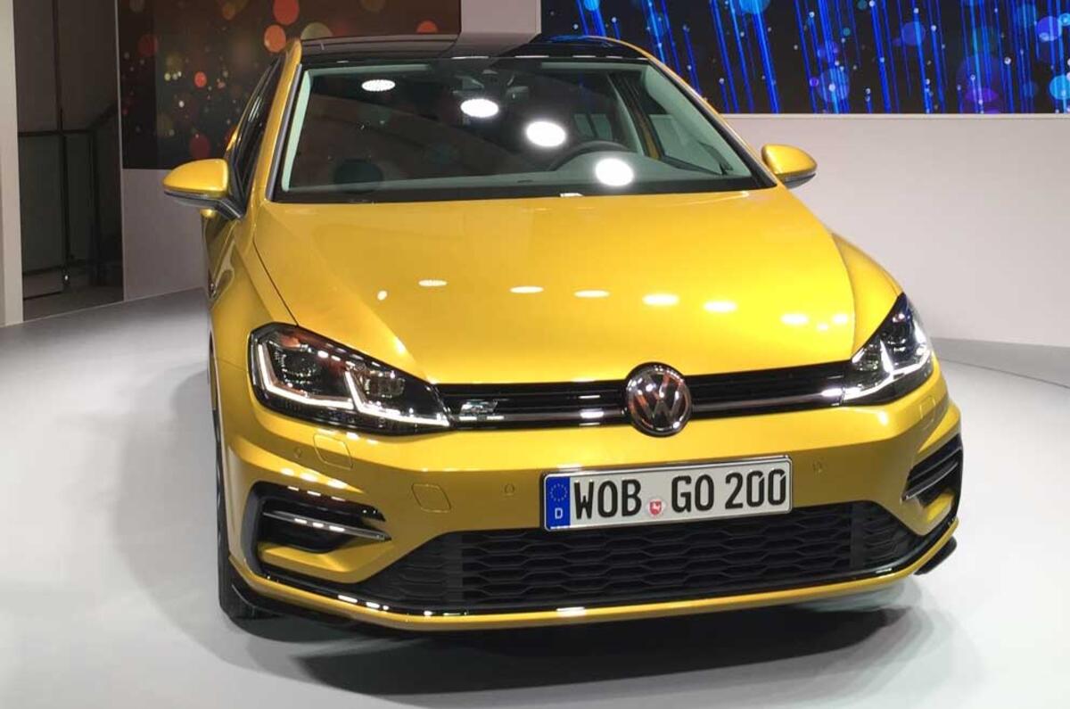 2017 Volkswagen Golf facelift revealed