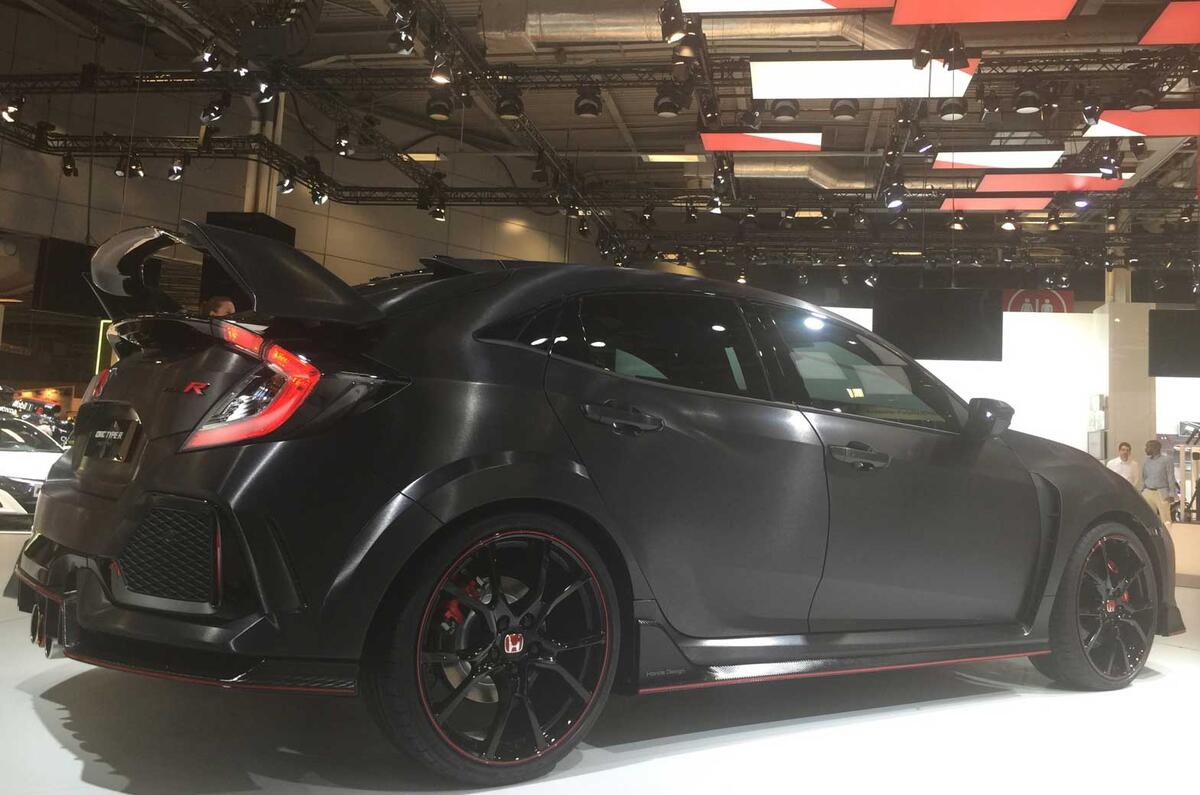 New Honda Civic Type R concept revealed at Paris motor show