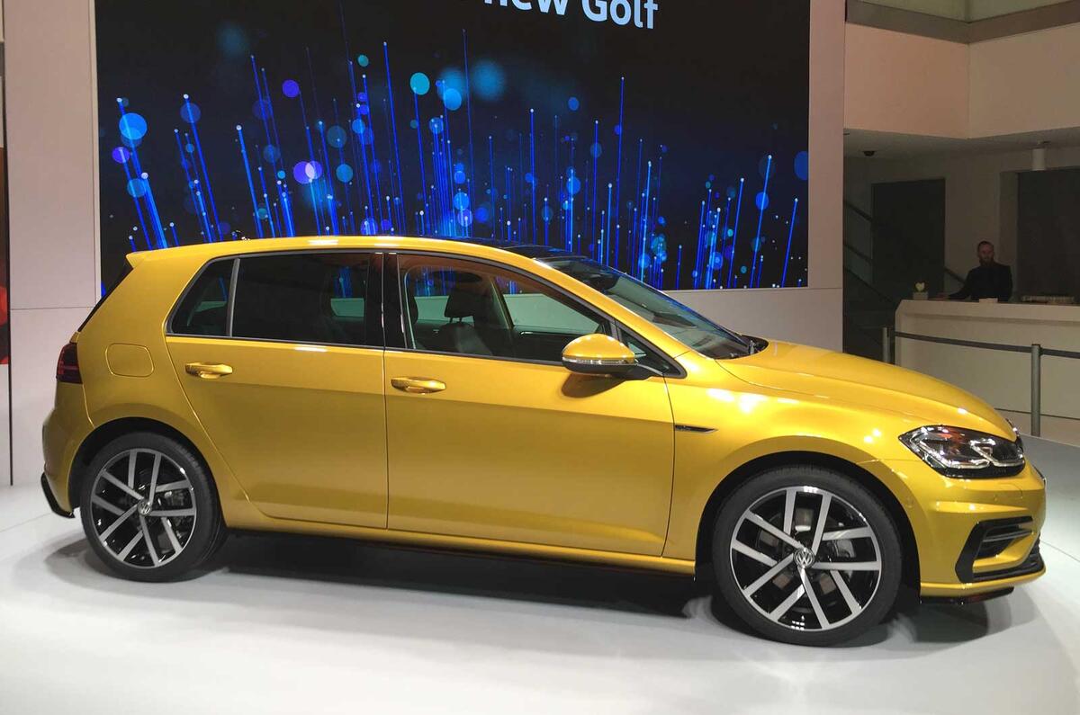 2017 Volkswagen Golf facelift revealed