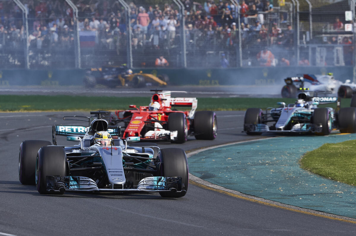 Formula 1: new cost cap and standardised parts to improve racing from 2021