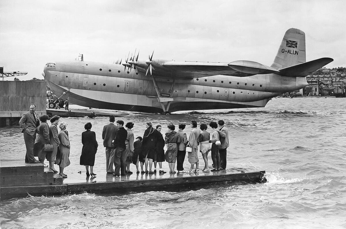 SR 45 GettyImages 716546991 Ron Burton Keystone Hulton Archive Getty Images