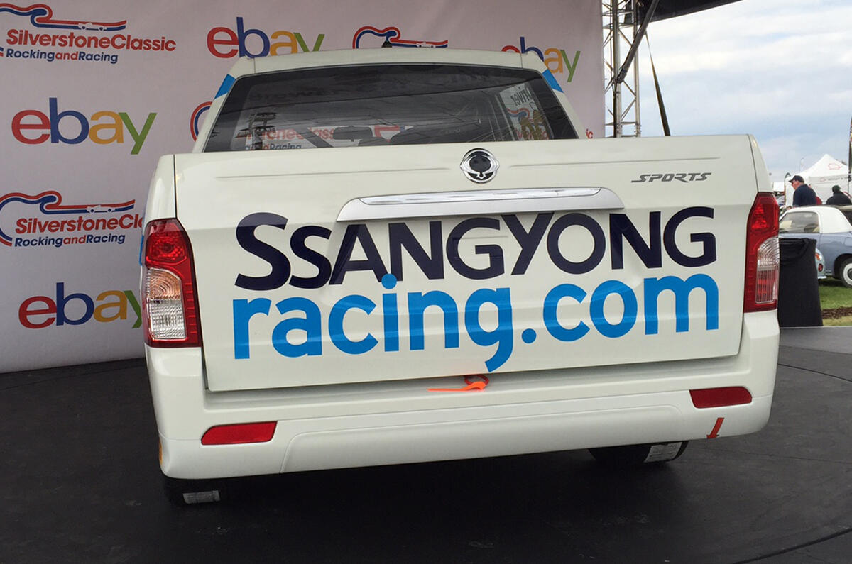 SsangYong Korando Sports