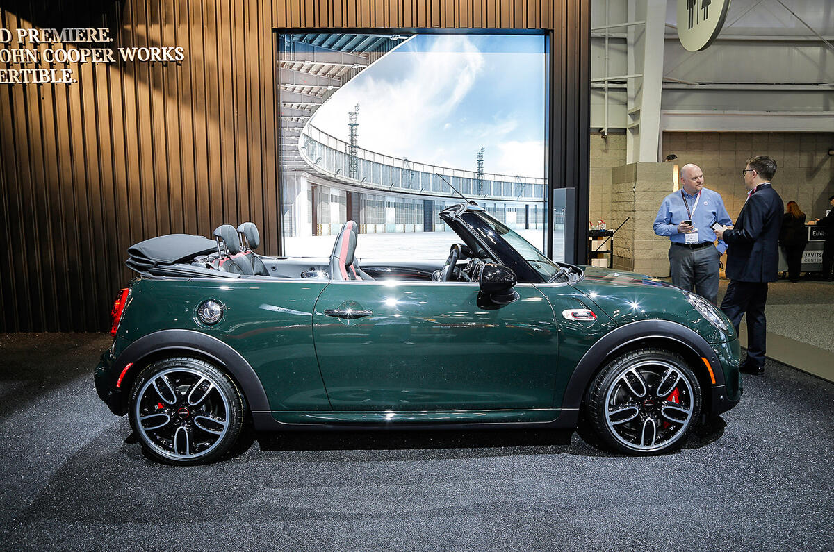 Mini JCW Convertible