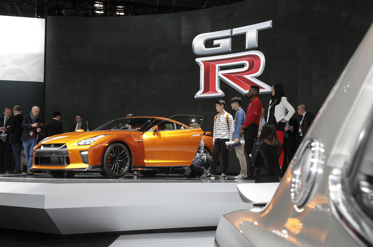 Nissan GT-R