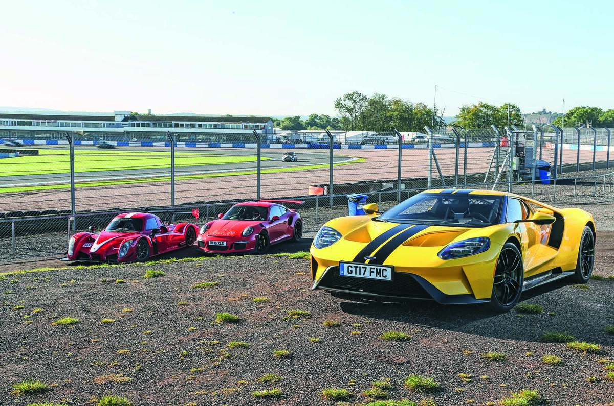 Ford GT vs Radical RXC Turbo vs Porsche 911 GT3 RS Ford GT vs Radical RXC Turbo vs Porsche 911 GT3 RS