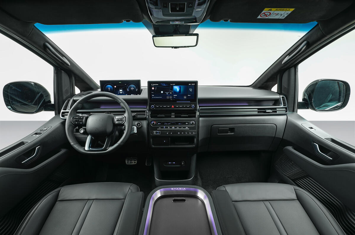 STARIA Electric Interior 01