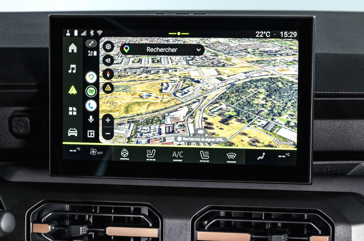Striker 4x4 Interieur©AdrienCortesi 23