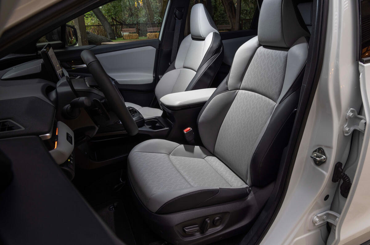 Subaru Solterra facelift front seats