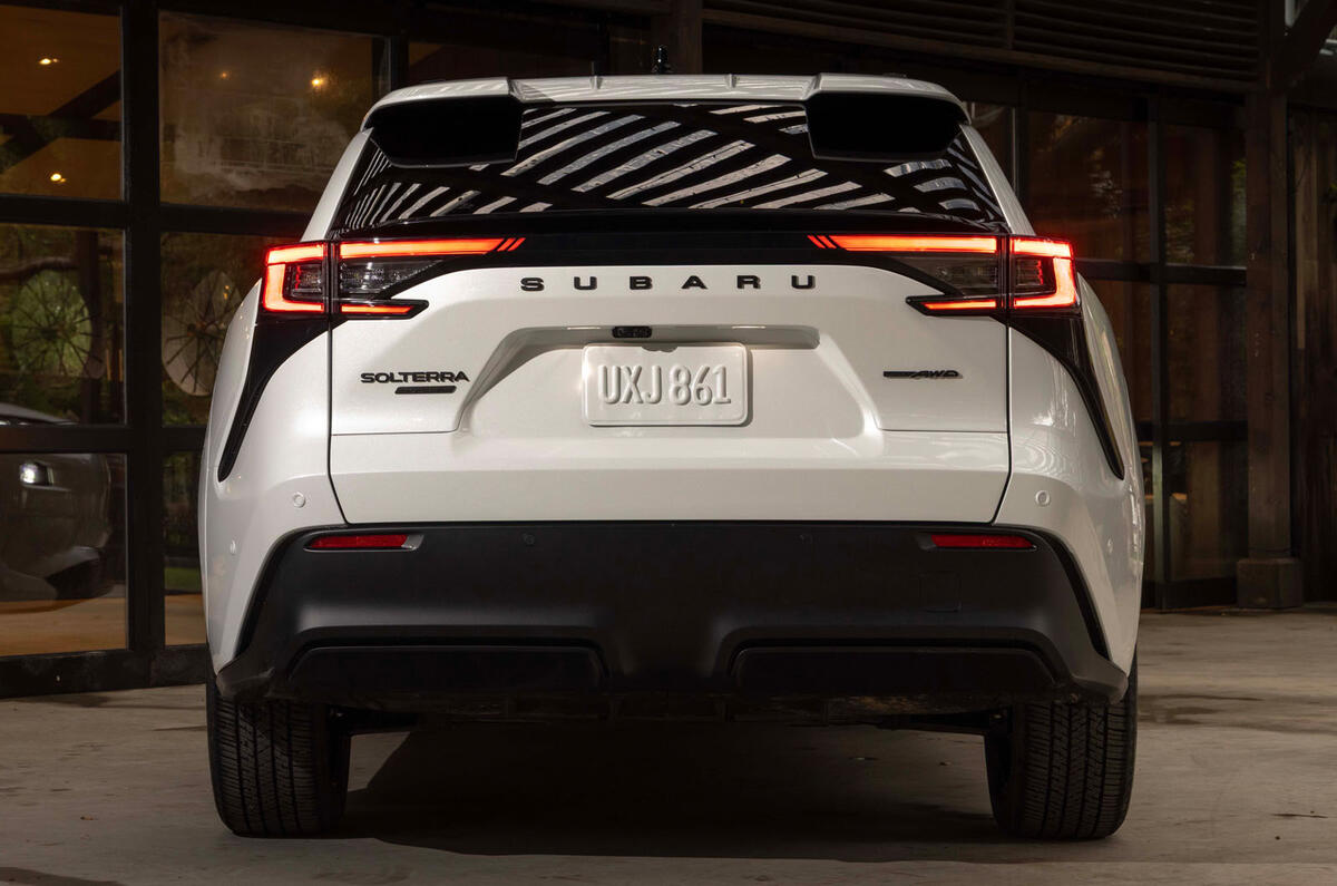 Subaru Solterra facelift rear