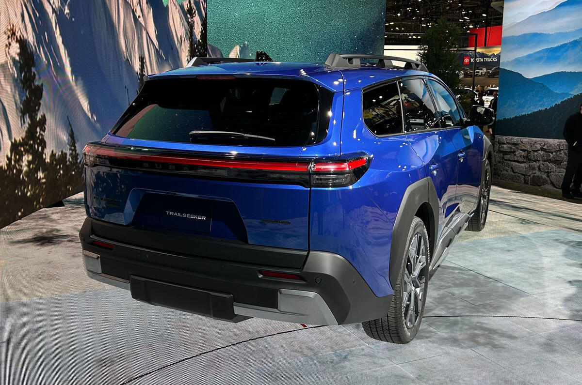 Subaru Trailseeker NY motor show stand rear Subaru Trailseeker NY motor show stand rear