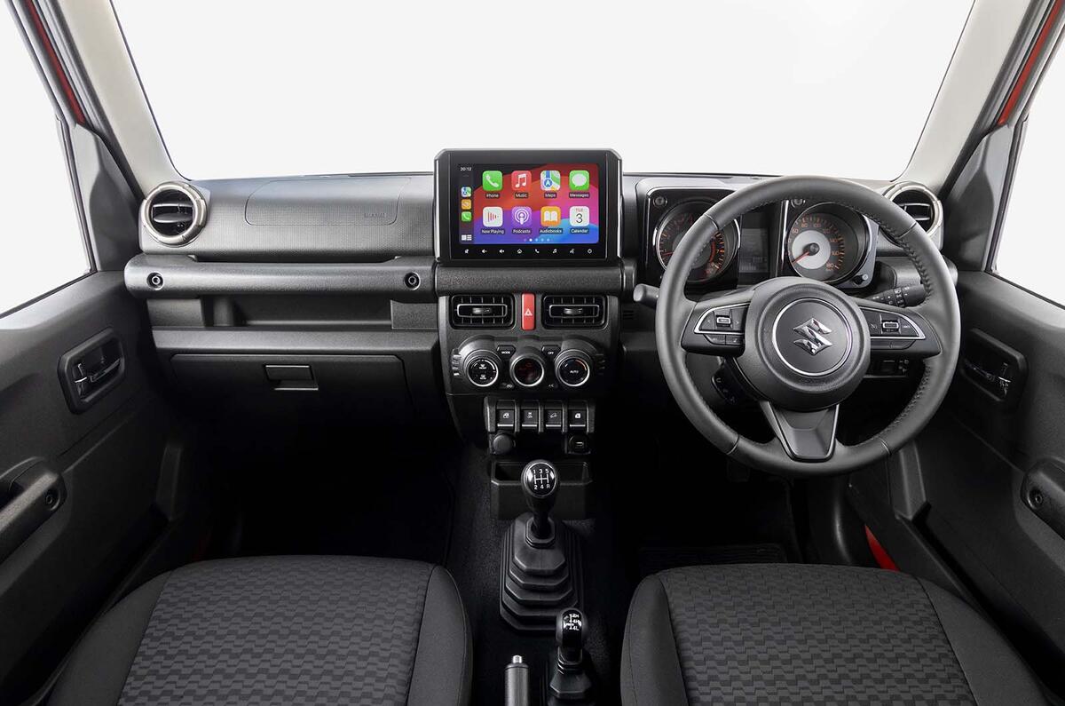 Suzuki Jimny 5 door interior Suzuki Jimny 5 door interior