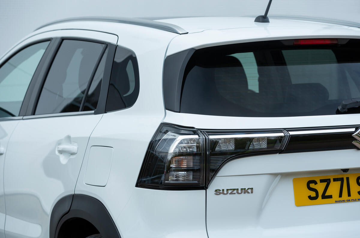 Suzuki S Cross 012 Suzuki S Cross 012