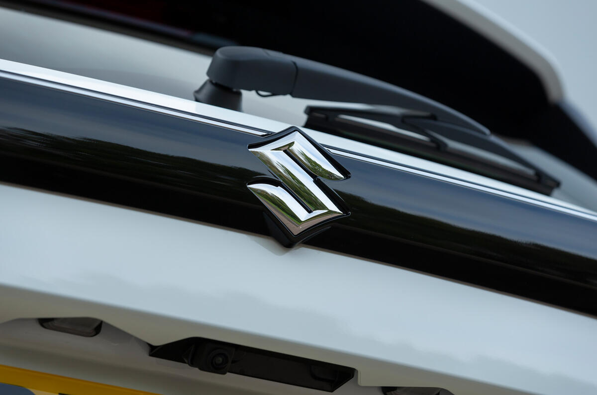 Suzuki S Cross 013 Suzuki S Cross 013