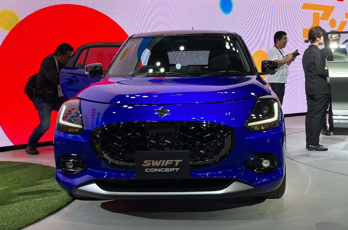 Suzuki Swift front Suzuki Swift front