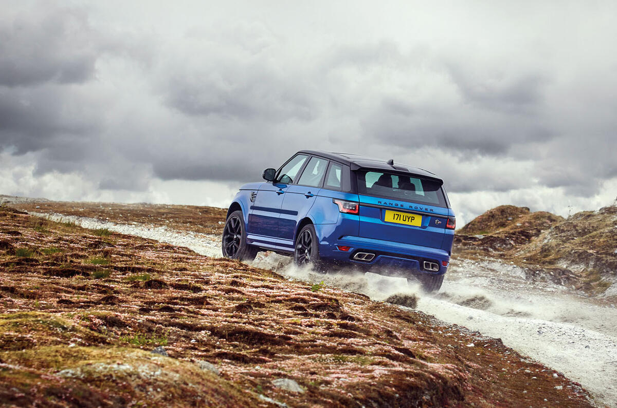 Range Rover Sport facelift reveals Velar-like look