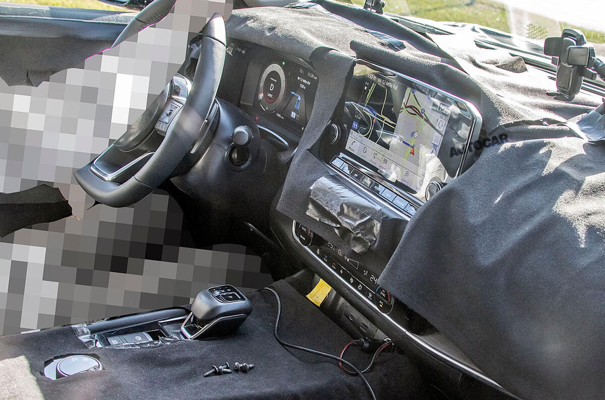 Rogue interior zoom Rogue interior zoom