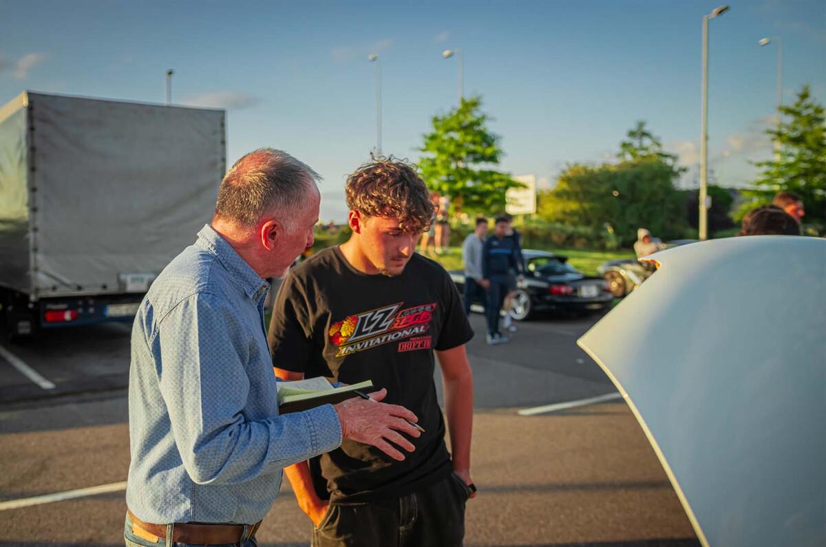 Tanoshi car meet feature 05