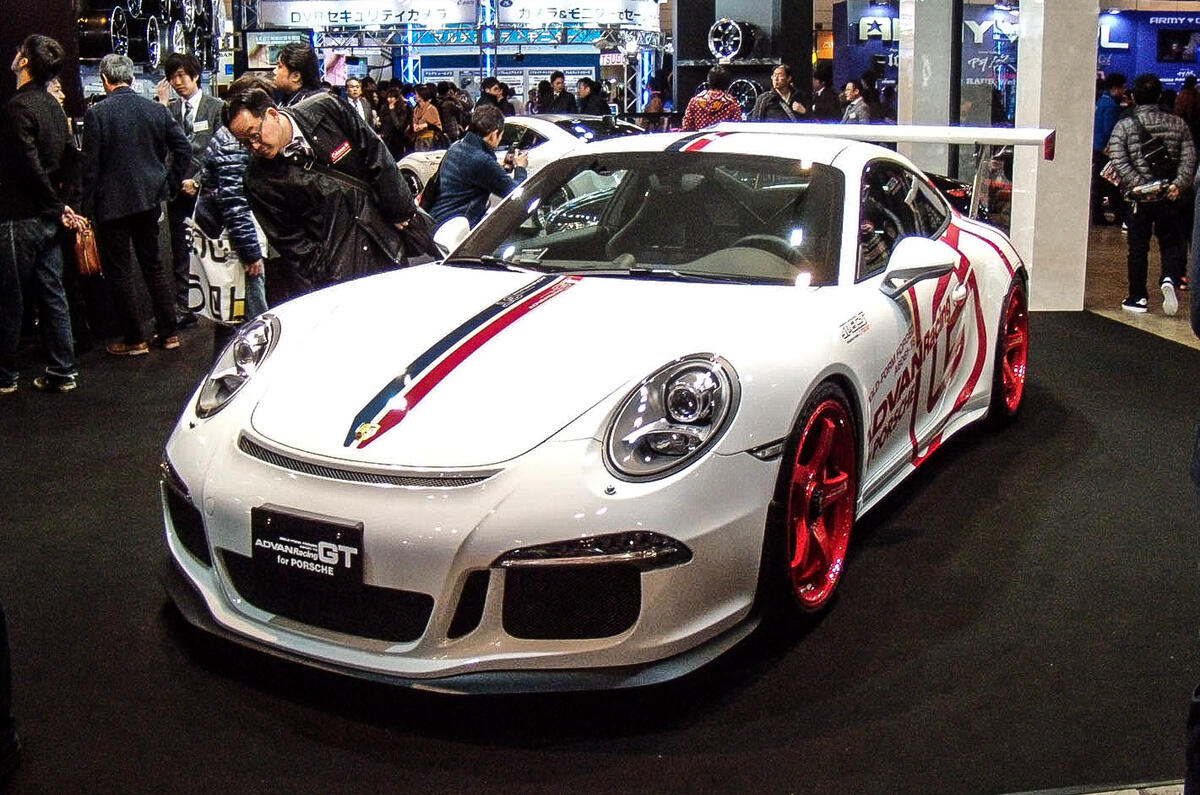Yokohama Porsche 911 GT3 R