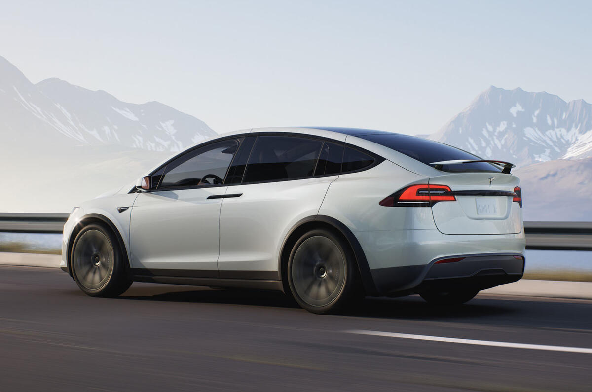 Tesla Model Y rear quarter tracking 2023