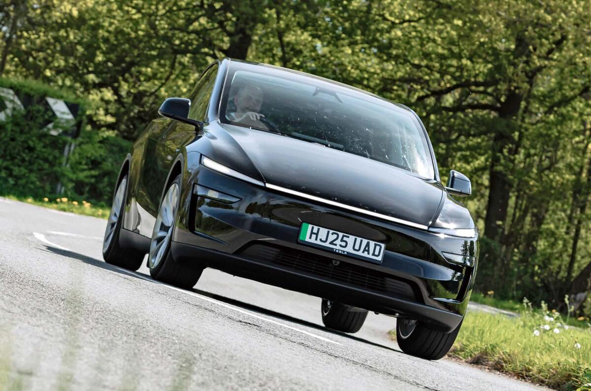 Tesla vs Skoda Twin Test 2025   ME 94 Tesla vs Skoda Twin Test 2025   ME 94
