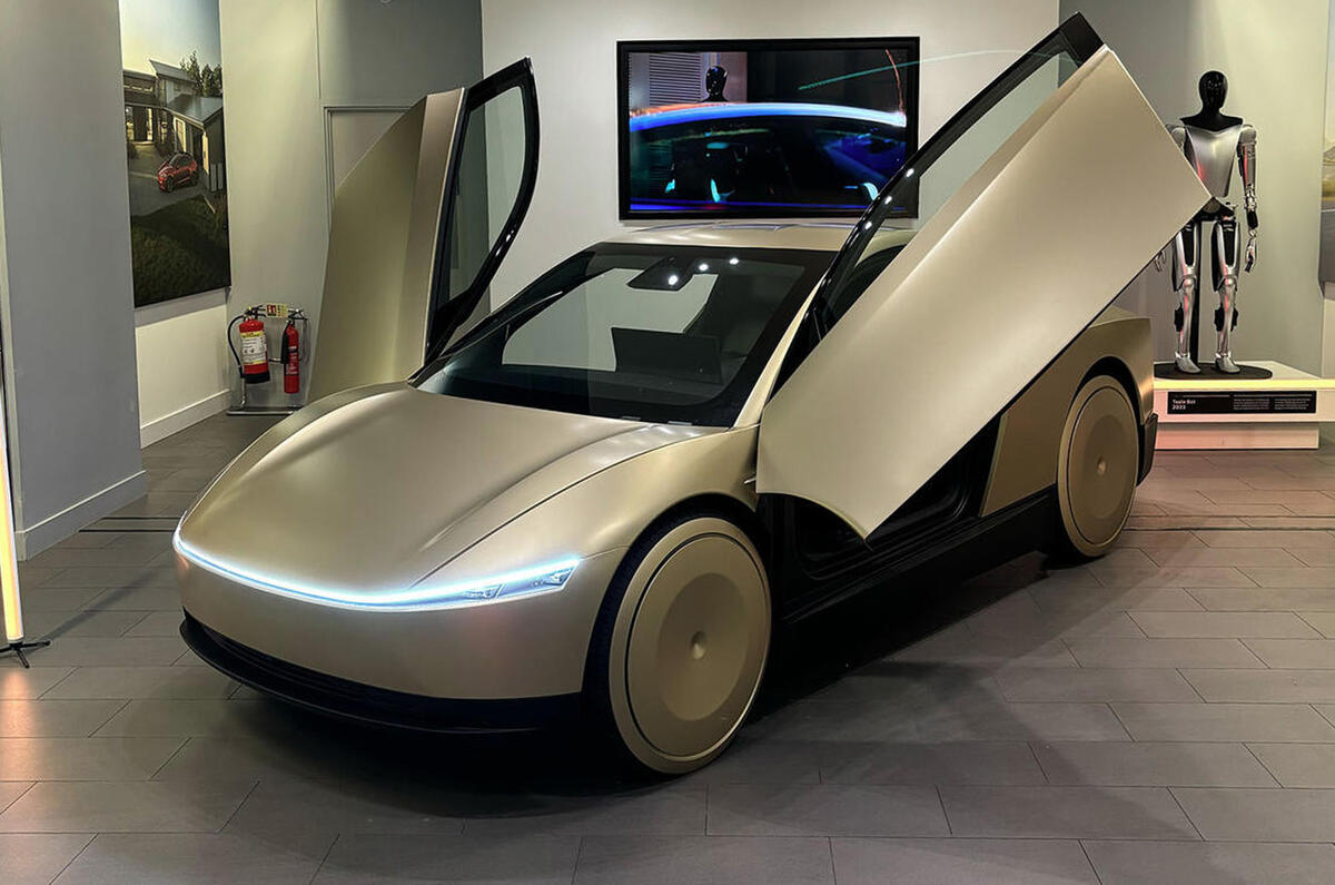 Tesla Cybertaxi in the UK