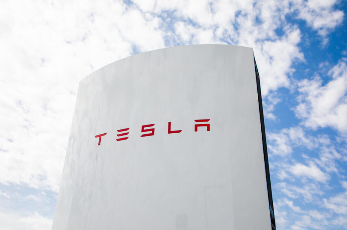 Tesla V4 Supercharger 4 Tesla V4 Supercharger 4