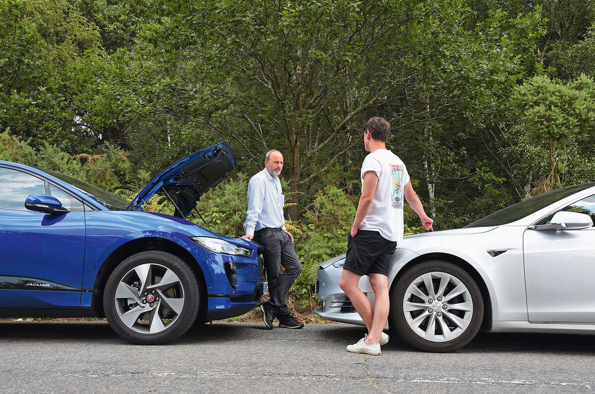 Tesla Model S vs Jaguar I-Pace