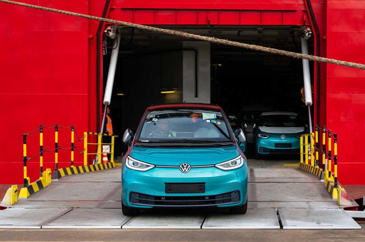 Volkswagen ID 3 lands at UK port Volkswagen ID 3 lands at UK port