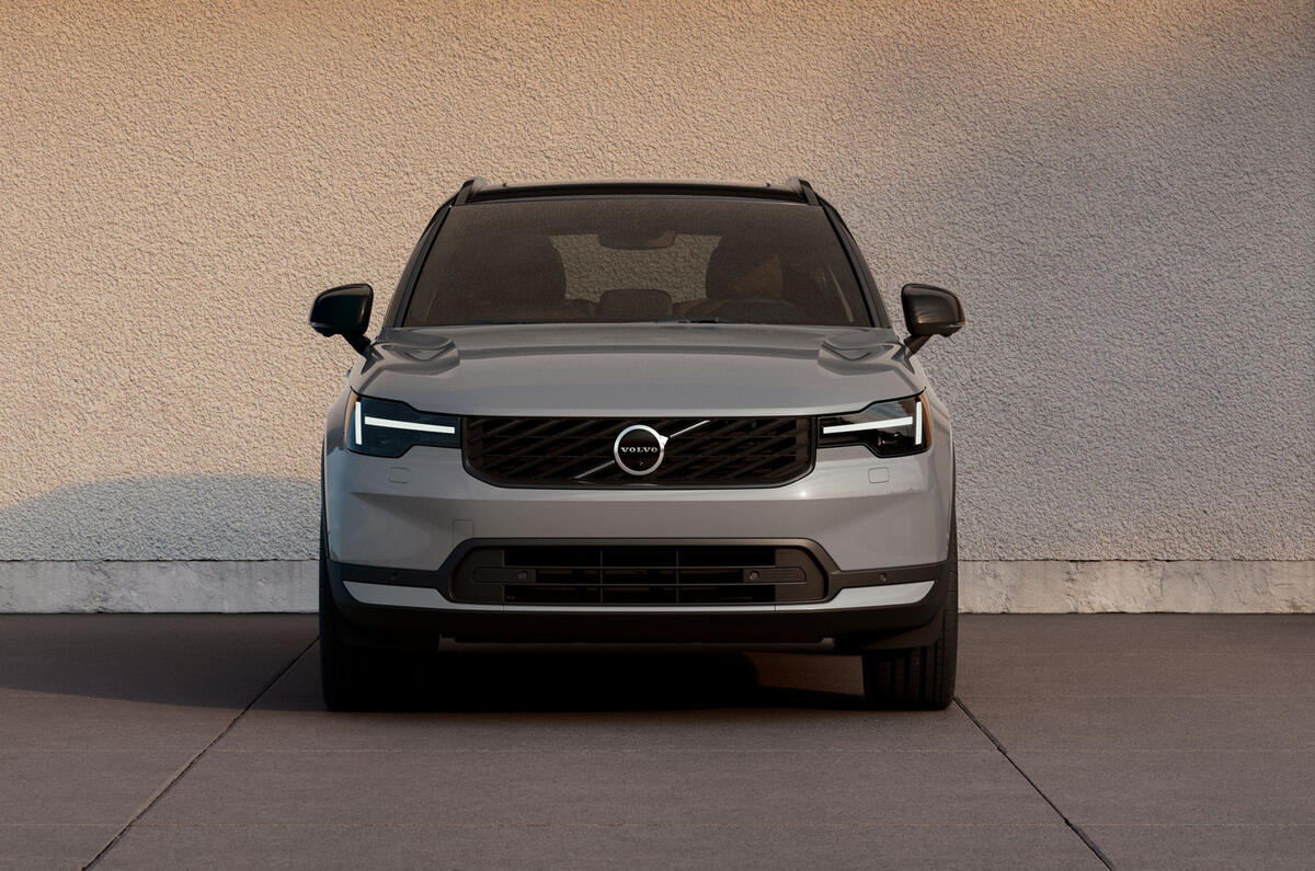 The New Volvo XC40 Exterior FullFront